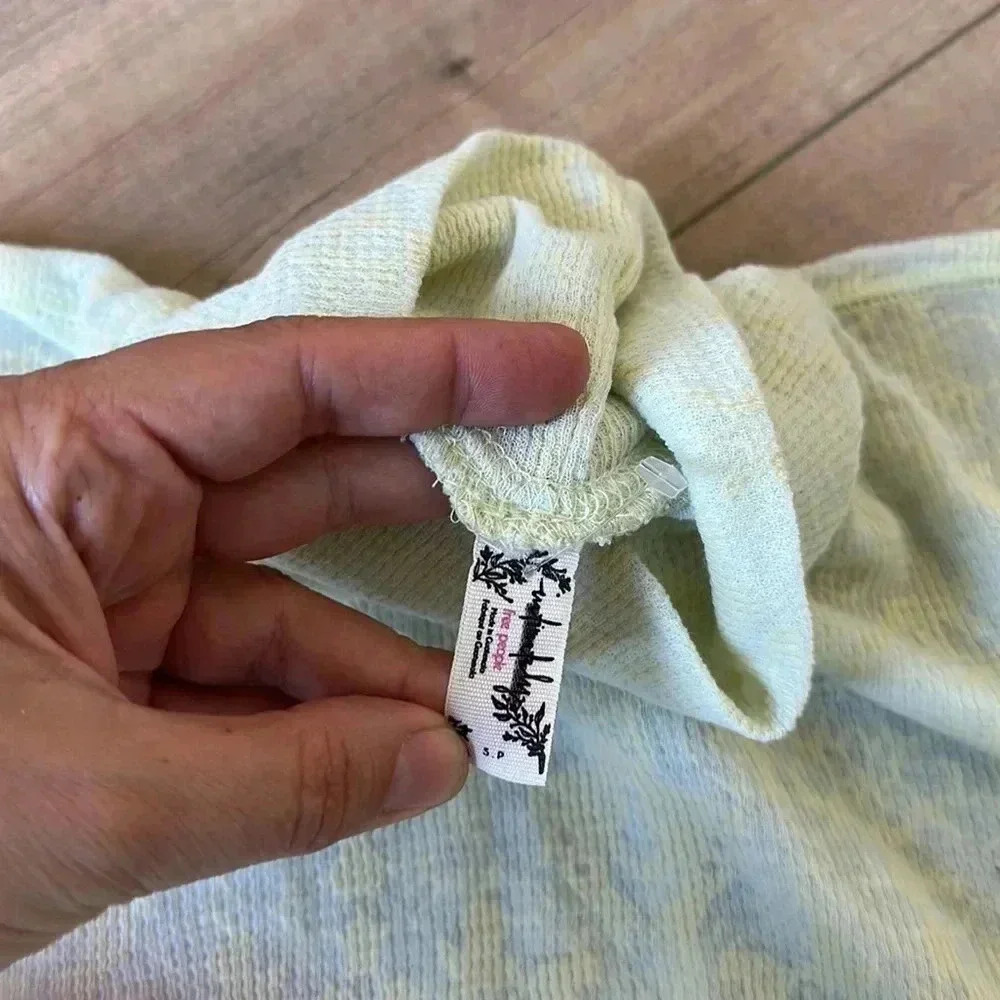 NEW Intimately Free People You And I Long Sleeve Mockneck Thermal Lime Green S - Picture 7 of 9